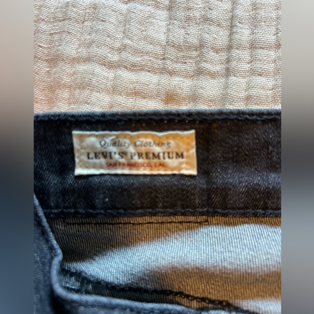 Bootcut Levi’s - Picture 4 of 6